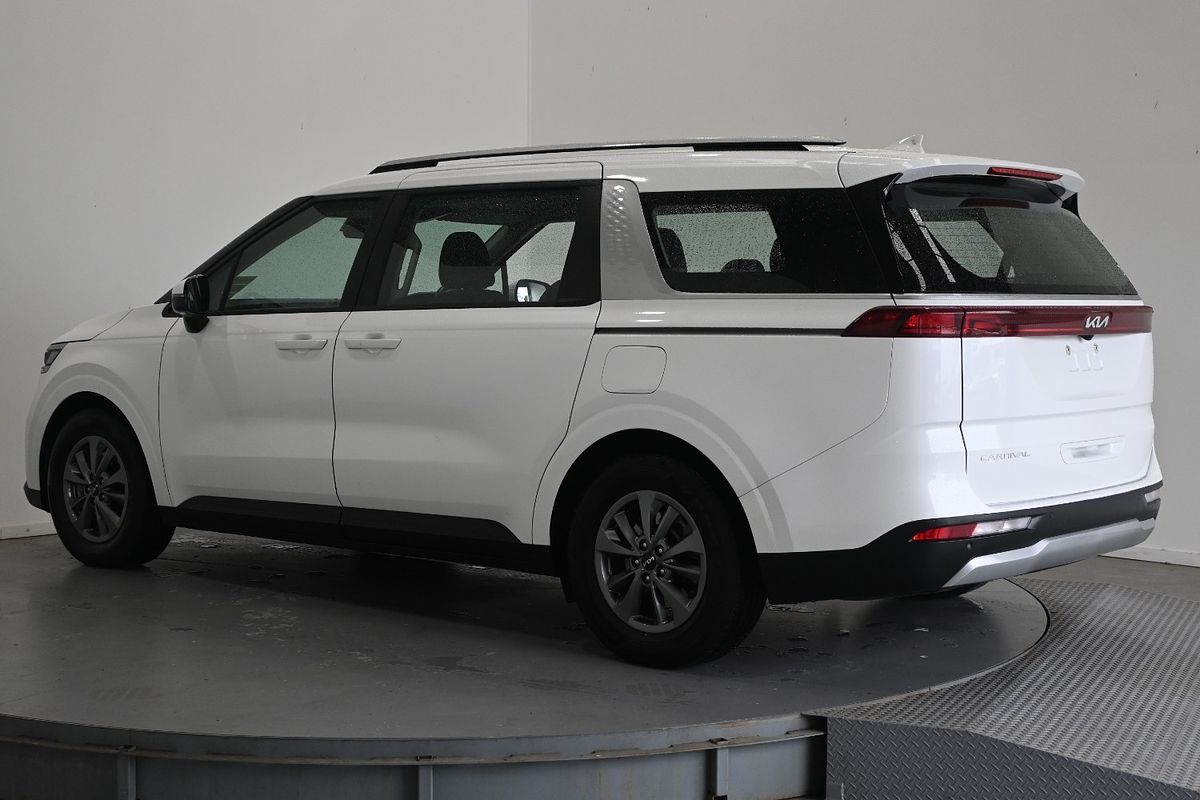 2023 Kia Carnival S KA4