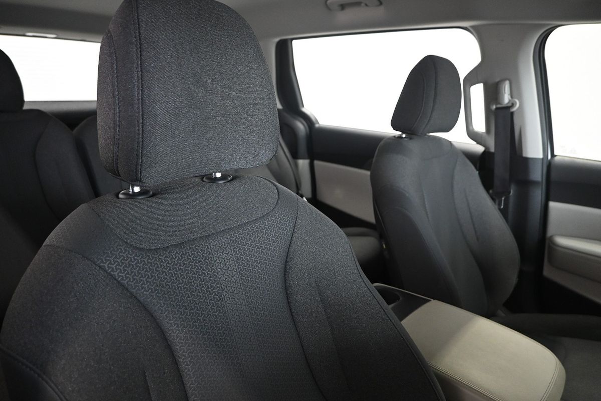 2023 Kia Carnival S KA4
