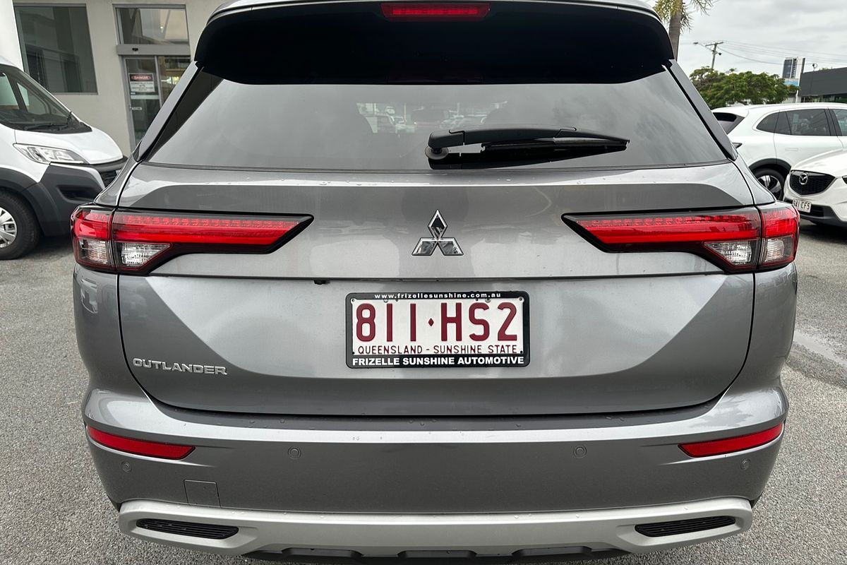 2022 Mitsubishi Outlander LS ZM