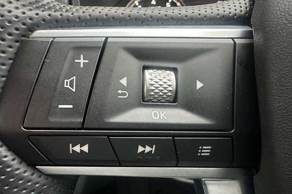 2022 Mitsubishi Outlander LS ZM