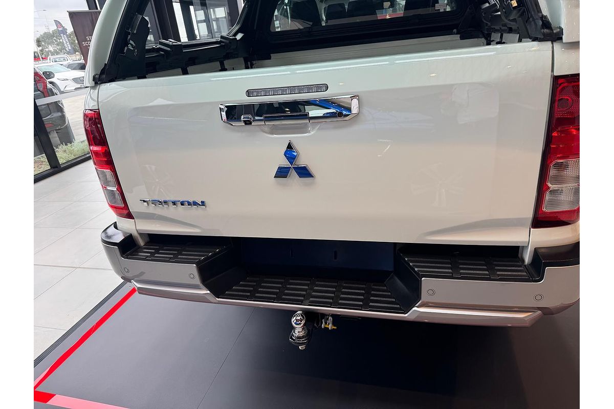2024 Mitsubishi Triton GLX MV 4X4