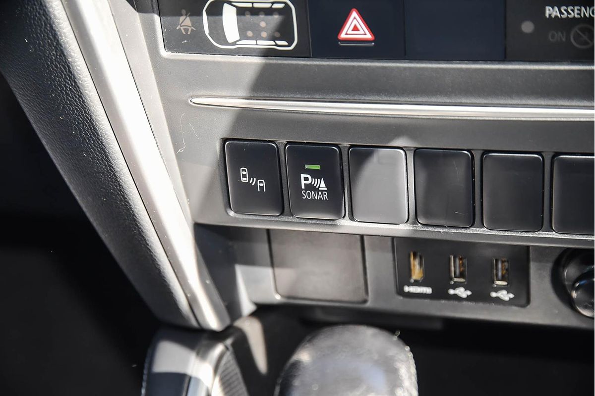 2019 Mitsubishi Triton GLS MR 4X4