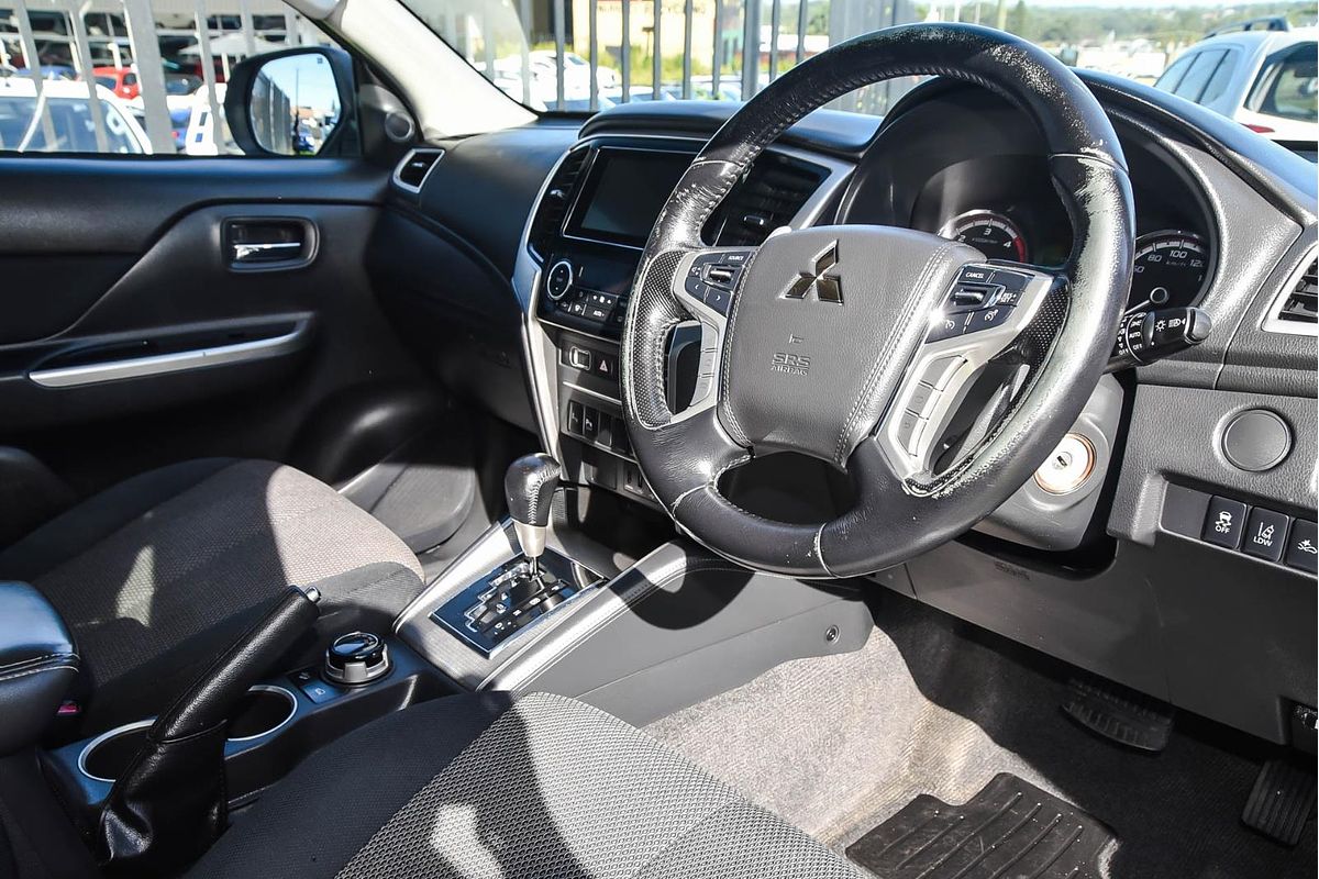 2019 Mitsubishi Triton GLS MR 4X4
