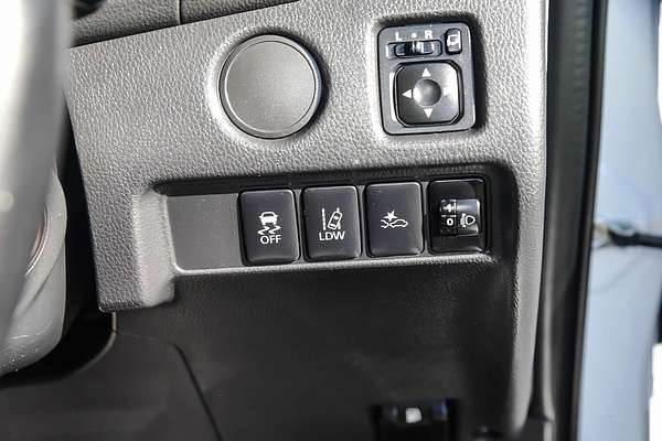 2019 Mitsubishi Triton GLS MR 4X4