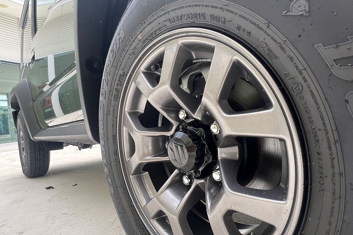 2024 Suzuki Jimny GLX GJ