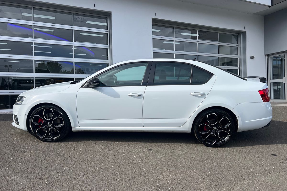 2015 SKODA Octavia RS 162TSI NE