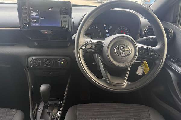 2022 Toyota Yaris Ascent Sport MXPA10R