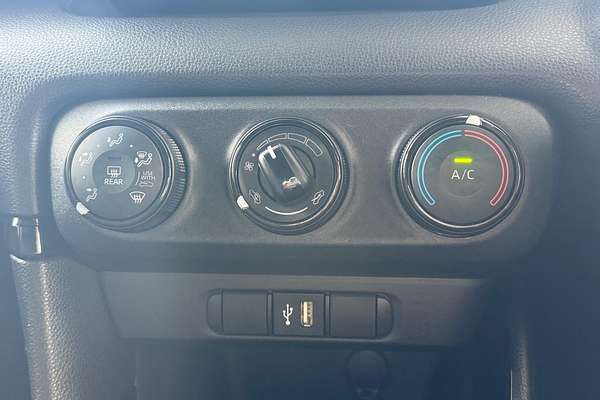 2022 Toyota Yaris Ascent Sport MXPA10R