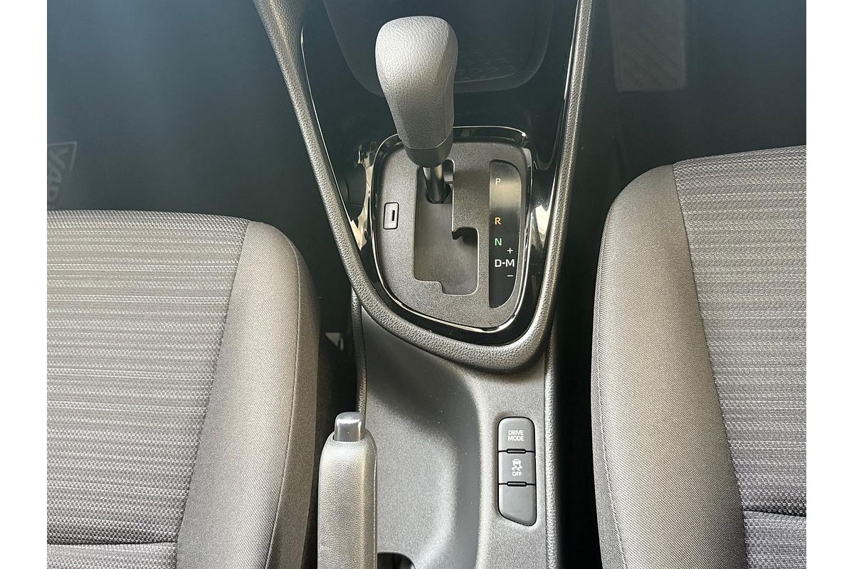 2022 Toyota Yaris Ascent Sport MXPA10R