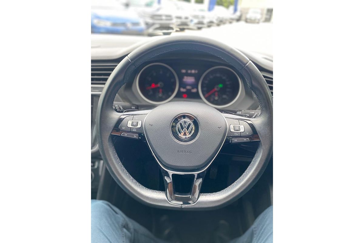 2017 Volkswagen Tiguan 162TSI Highline 5N