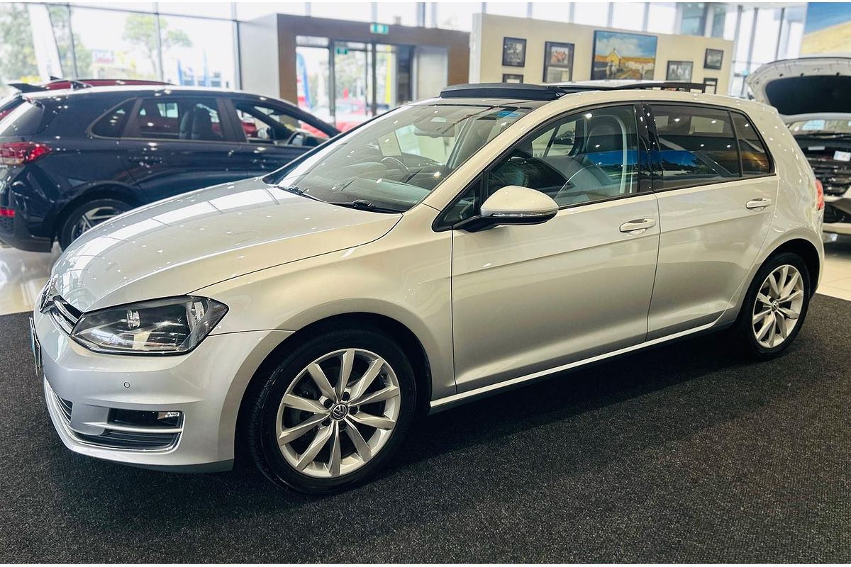 2014 Volkswagen Golf 103TSI Highline 7