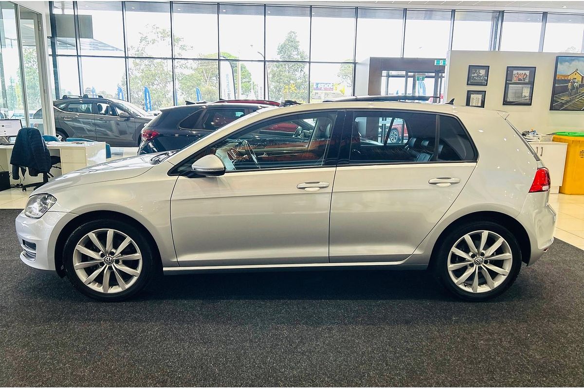 2014 Volkswagen Golf 103TSI Highline 7
