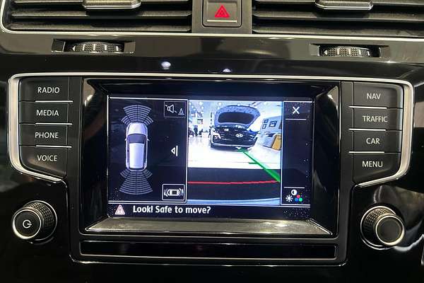 2014 Volkswagen Golf 103TSI Highline 7