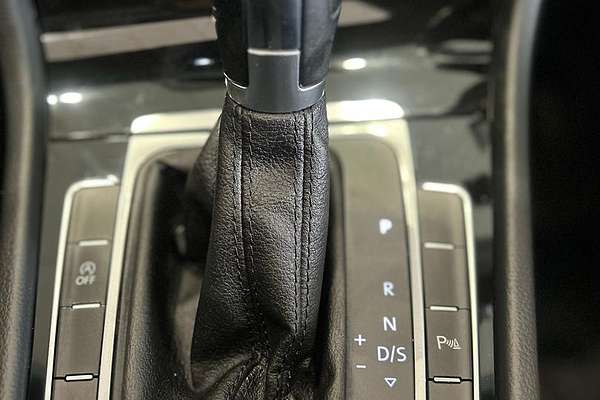 2014 Volkswagen Golf 103TSI Highline 7