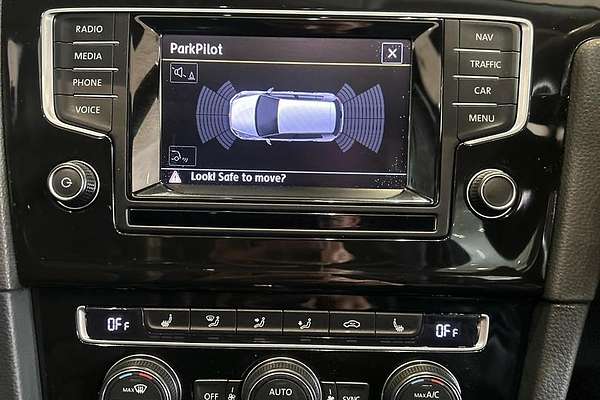 2014 Volkswagen Golf 103TSI Highline 7