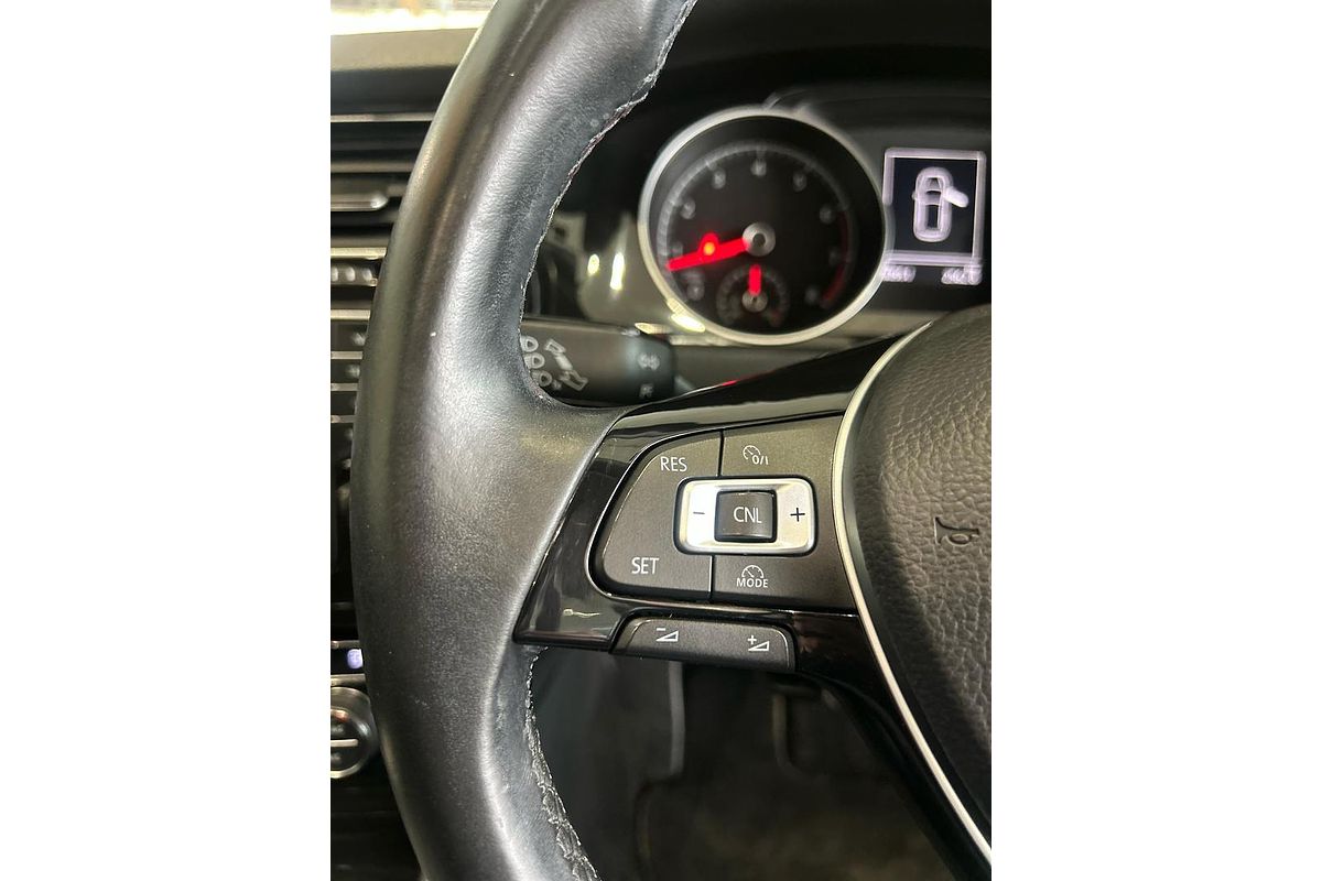 2014 Volkswagen Golf 103TSI Highline 7