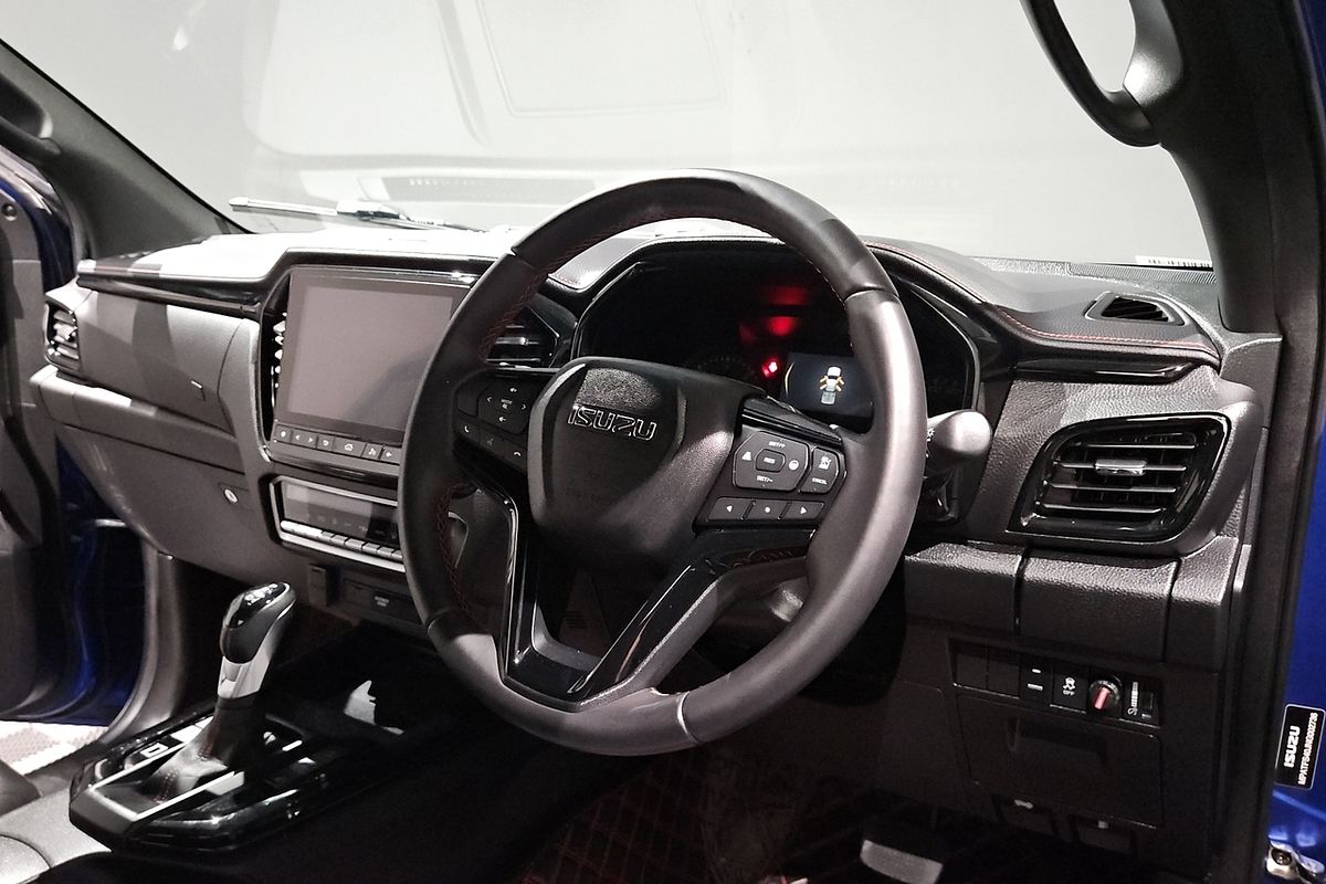 2022 Isuzu D-MAX X-TERRAIN 4X4
