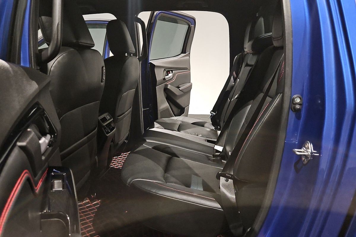 2022 Isuzu D-MAX X-TERRAIN 4X4