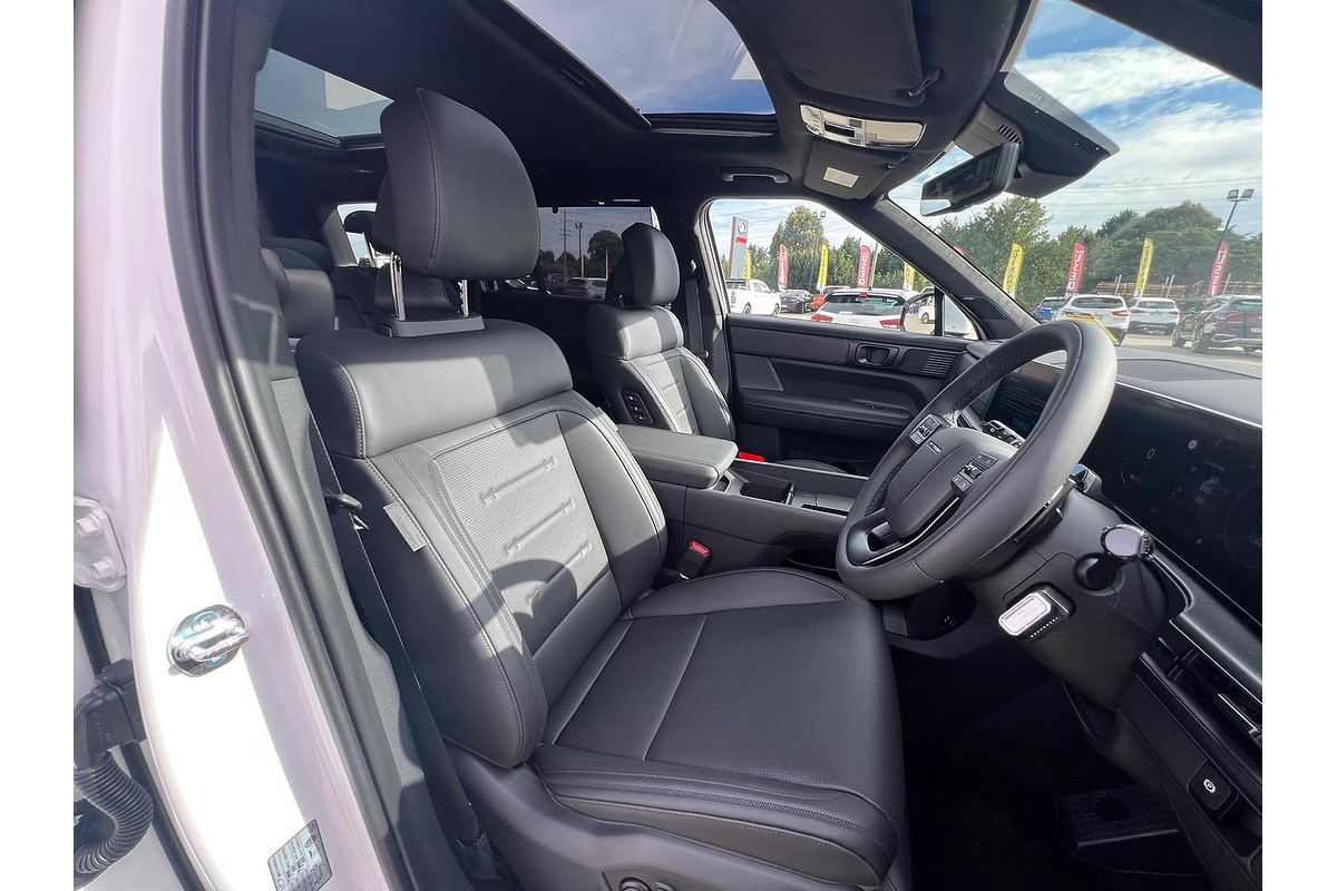 2025 Hyundai Santa Fe Calligraphy MX5.V1