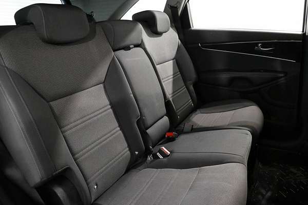 2019 Kia Sorento Si UM