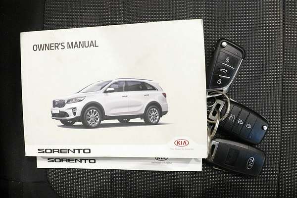 2019 Kia Sorento Si UM