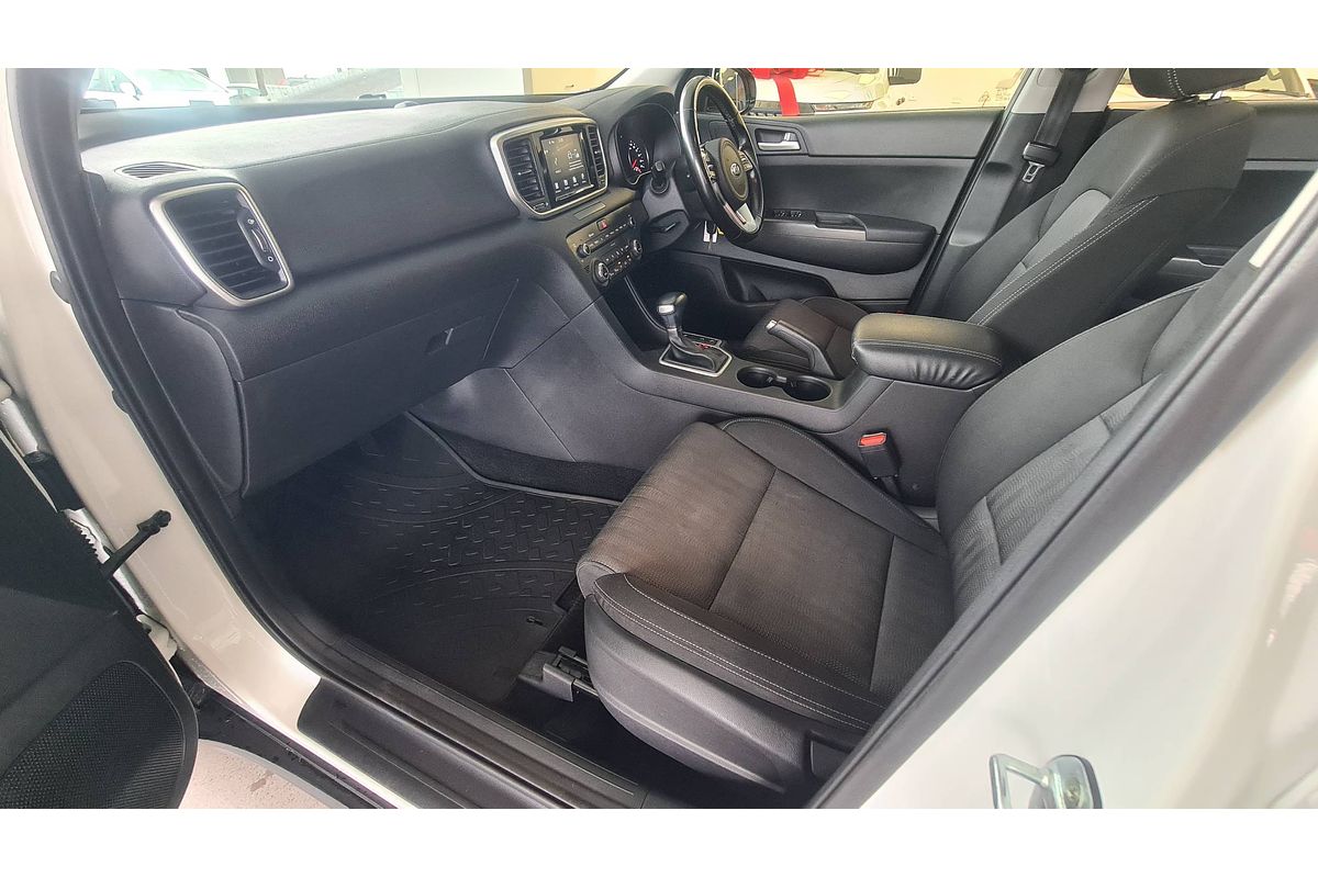 2019 Kia Sportage S QL