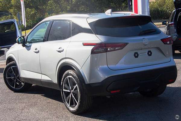 2024 Nissan QASHQAI ST-L J12