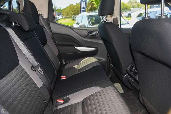 2024 Nissan Navara Black Edition D23 4X4