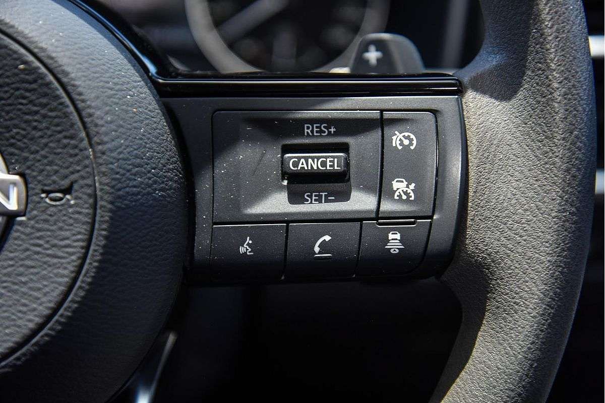 2024 Nissan QASHQAI ST+ J12