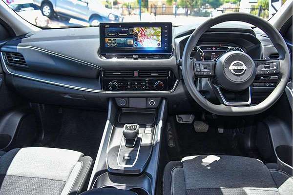 2024 Nissan QASHQAI ST+ J12