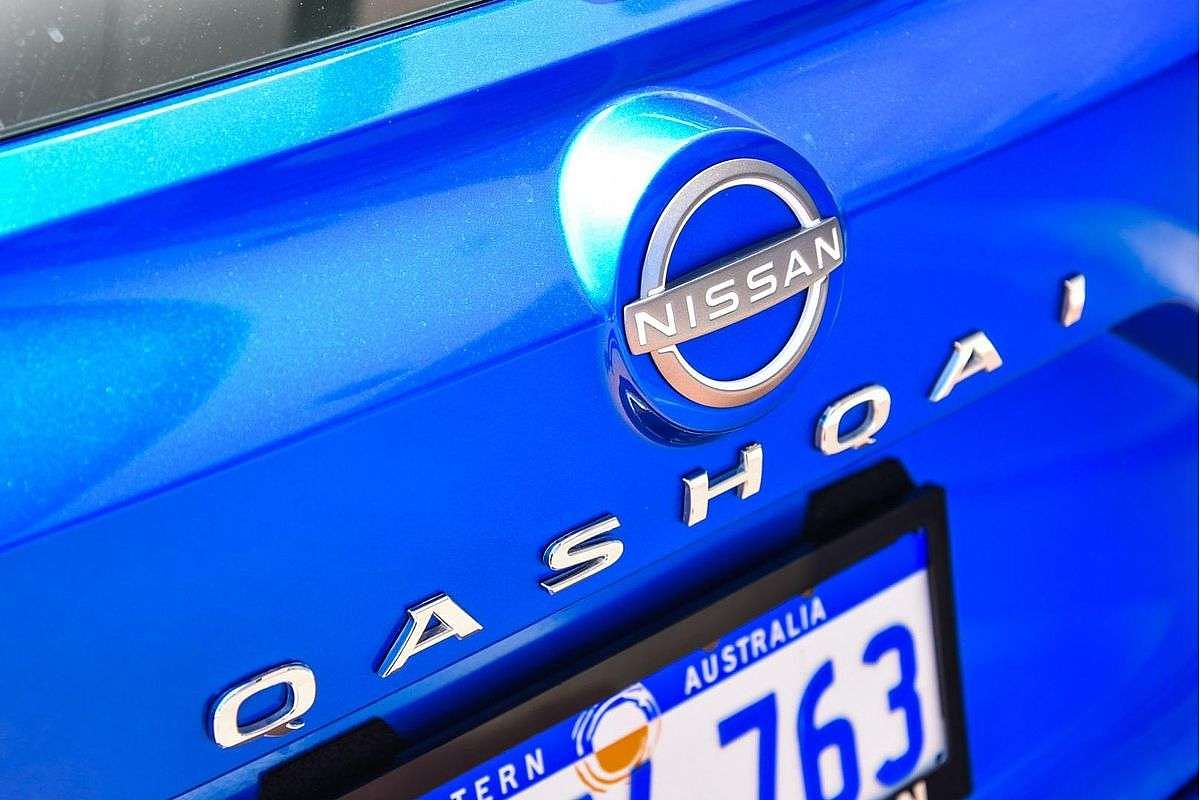 2024 Nissan QASHQAI ST+ J12