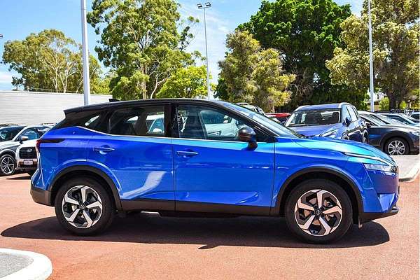 2024 Nissan QASHQAI ST+ J12