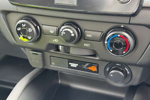 2024 Mazda BT-50 XT TF 4X4