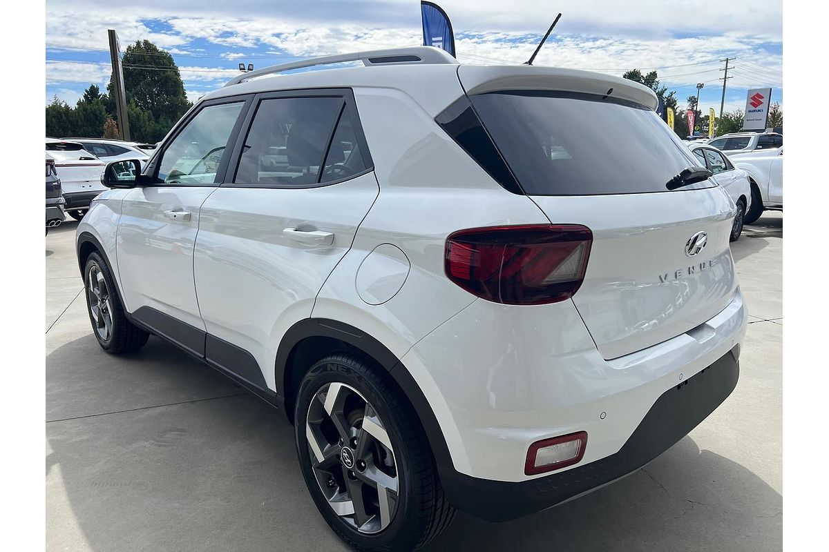 2024 Hyundai Venue Elite QX.V5