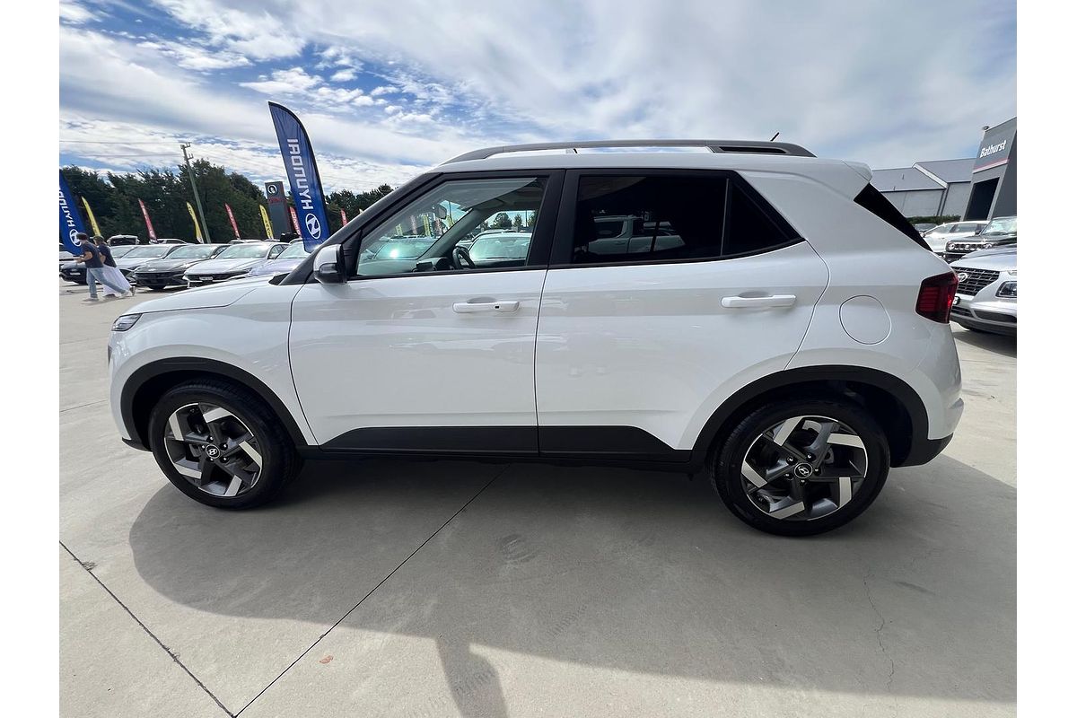 2024 Hyundai Venue Elite QX.V5