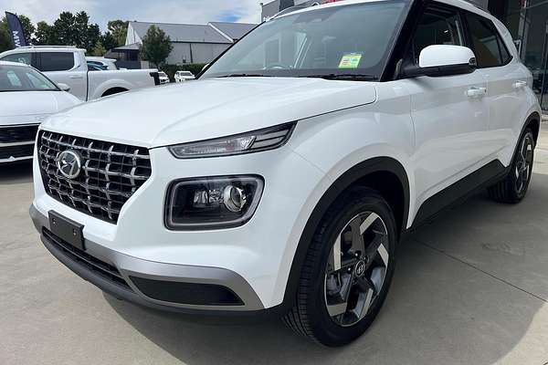2024 Hyundai Venue Elite QX.V5