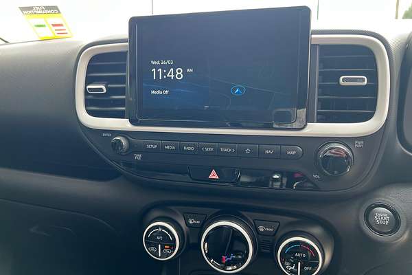 2024 Hyundai Venue Elite QX.V5