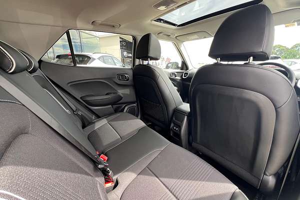 2024 Hyundai Venue Elite QX.V5