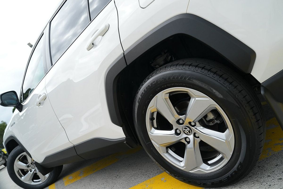 2021 Toyota RAV4 GXL AXAH52R