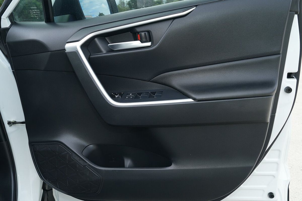 2021 Toyota RAV4 GXL AXAH52R