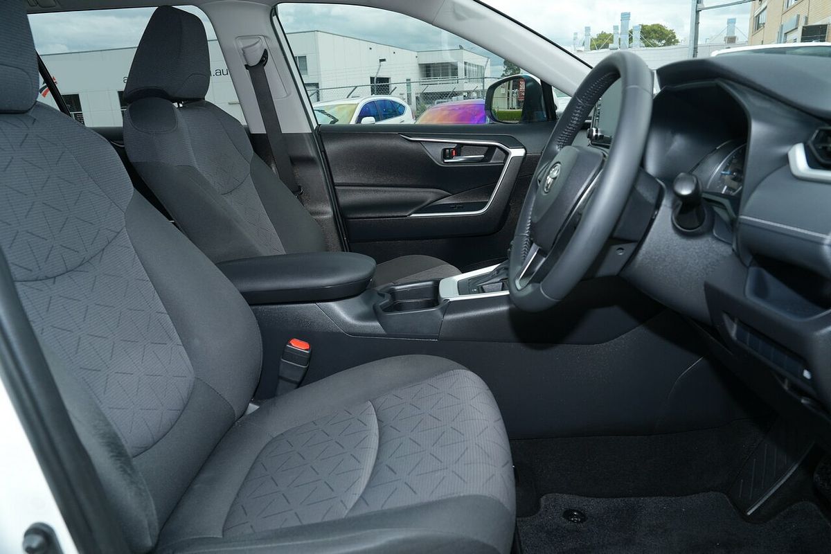 2021 Toyota RAV4 GXL AXAH52R