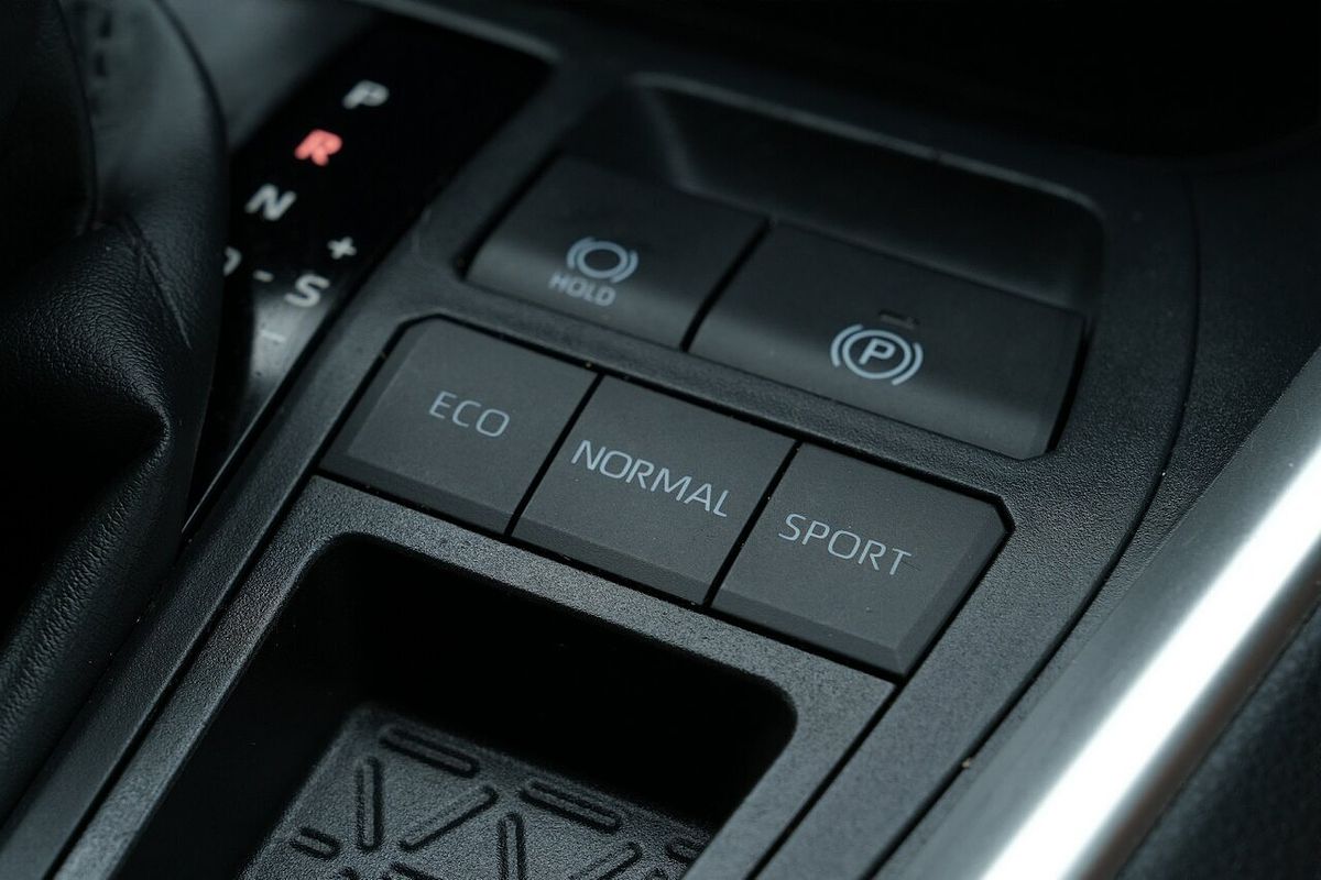 2021 Toyota RAV4 GXL AXAH52R