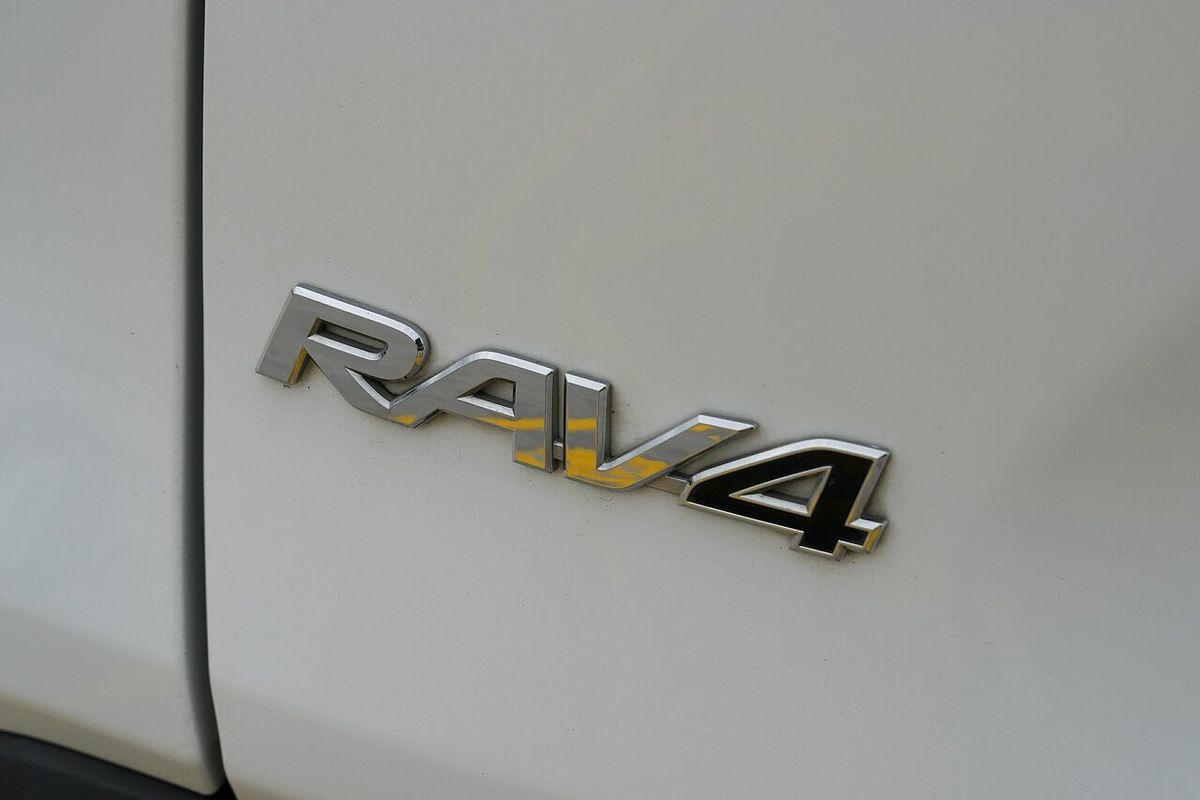 2021 Toyota RAV4 GXL AXAH52R