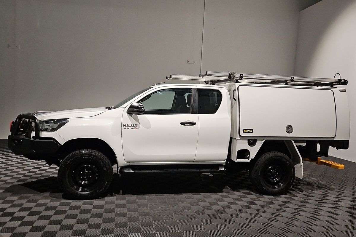 2021 Toyota Hilux SR GUN126R 4X4
