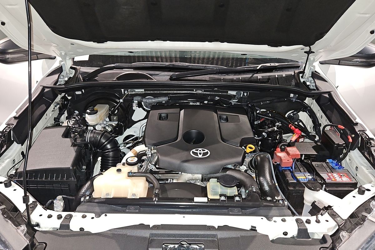 2021 Toyota Hilux SR GUN126R 4X4