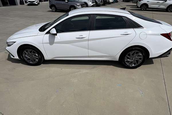 2024 Hyundai i30 Hybrid CN7.V2