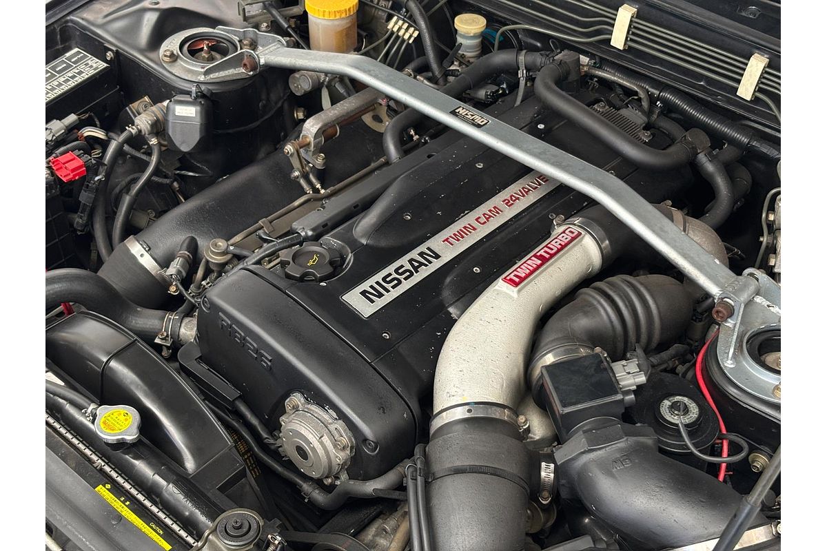 1992 Nissan SKYLINE GT-R R32 BNR32