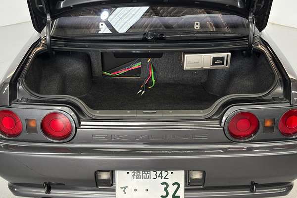 1992 Nissan SKYLINE GT-R R32 BNR32