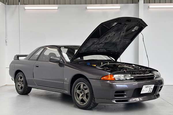 1992 Nissan SKYLINE GT-R R32 BNR32