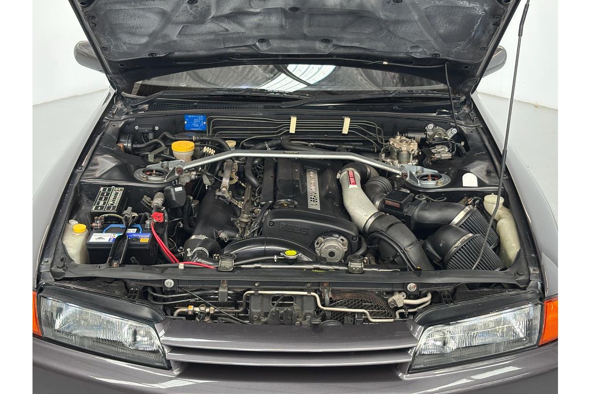 1992 Nissan SKYLINE GT-R R32 BNR32